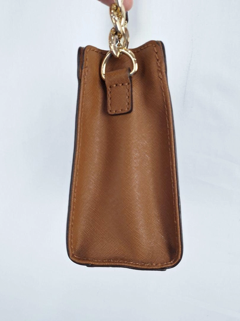 Michael Kors Hamilton Traveller Tan Crossbody Bag Size None