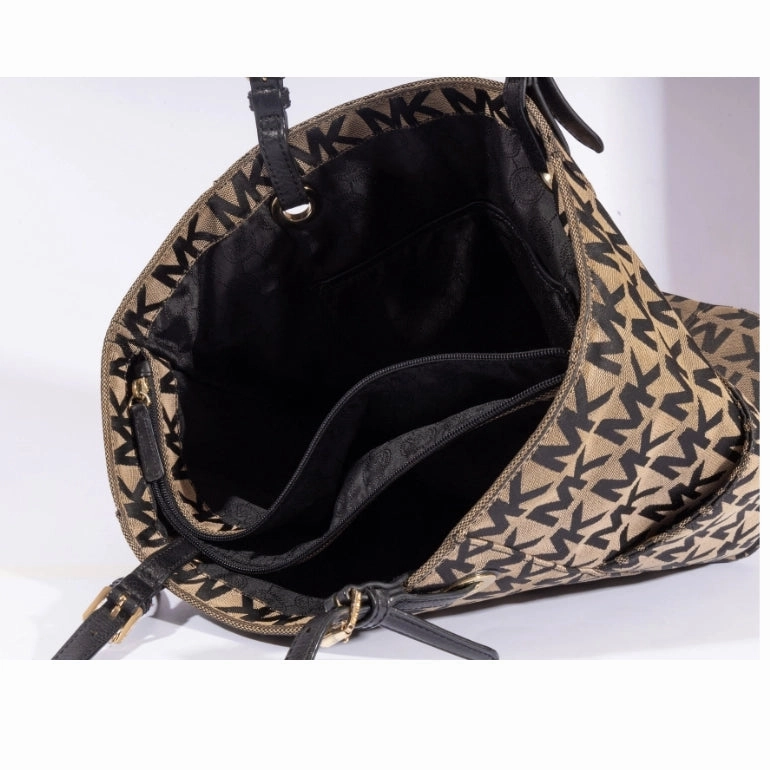 Michael Kors Jet Set Item Logo Tote