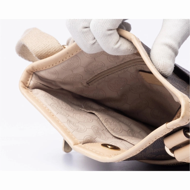 Michael Kors Jet Set Logo Messenger Bag