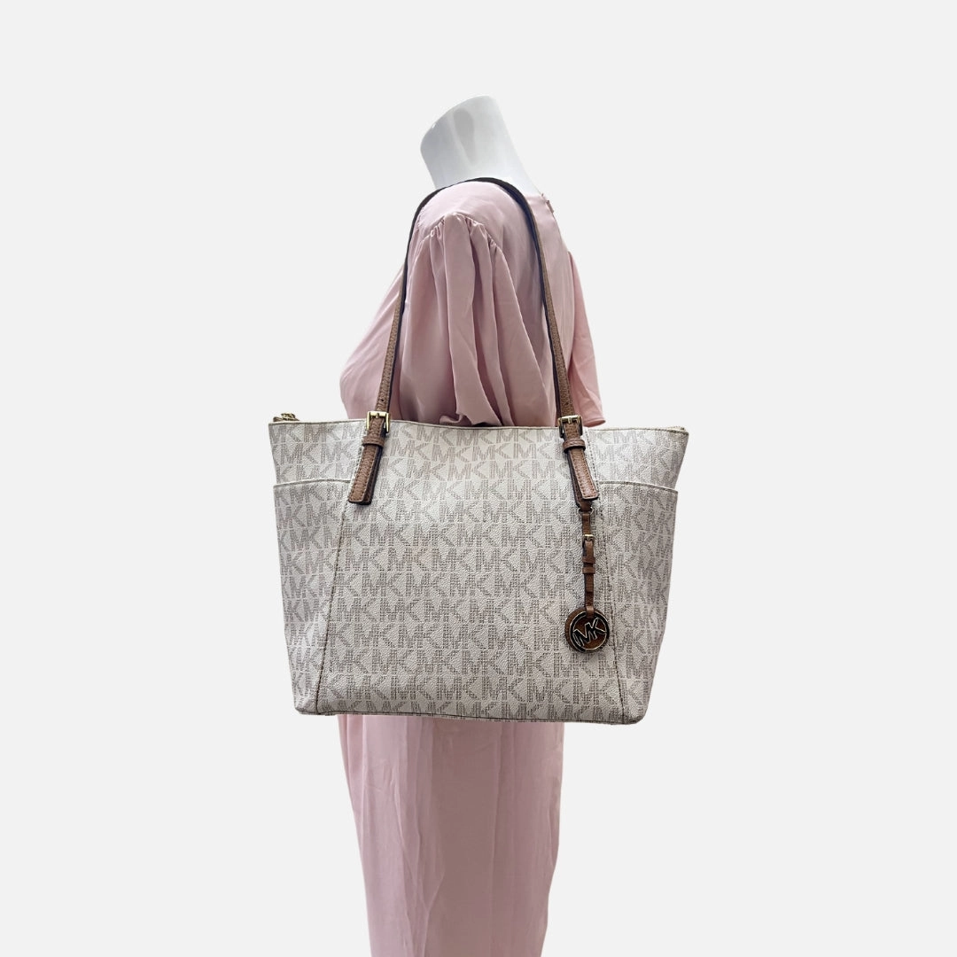 Michael Kors Jet Set Tote