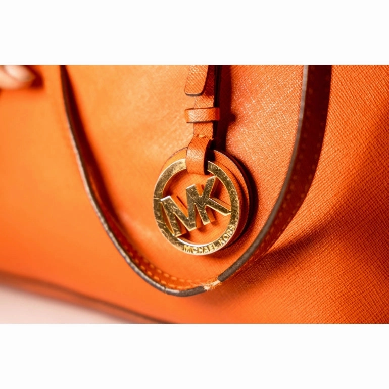 Michael Kors Jet Set Travel MD Tote