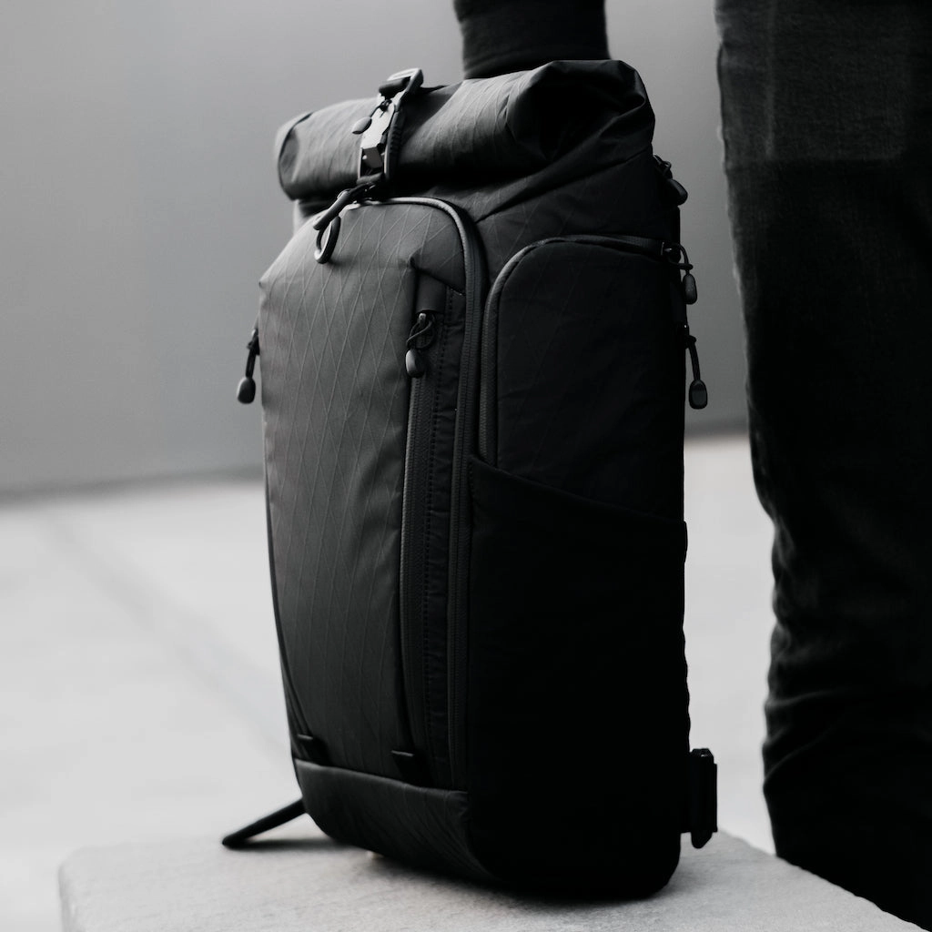 Modern Dayfarer Active Sling Pack (16L)
