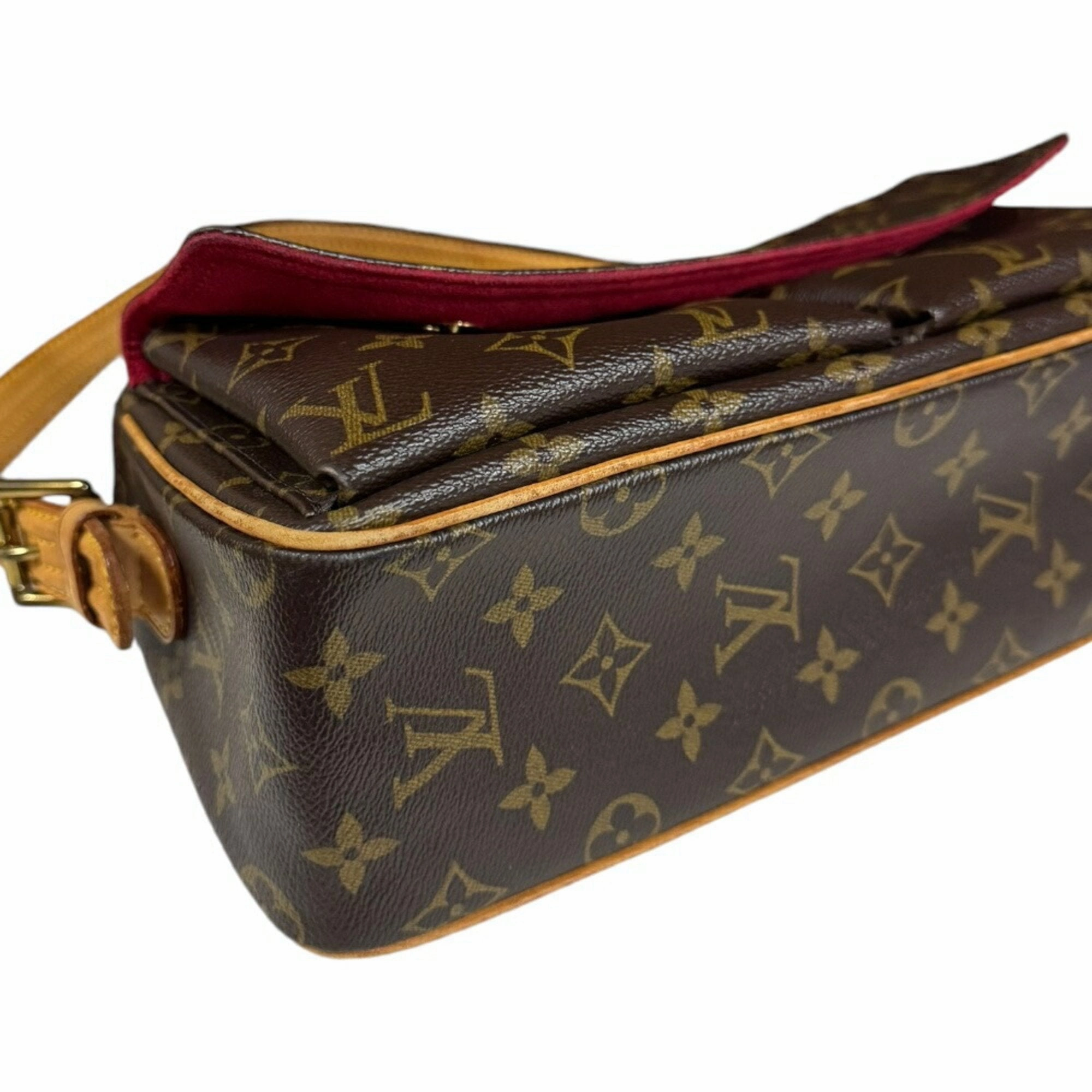 Monogram Canvas Pochette Crossbody Bag M40712