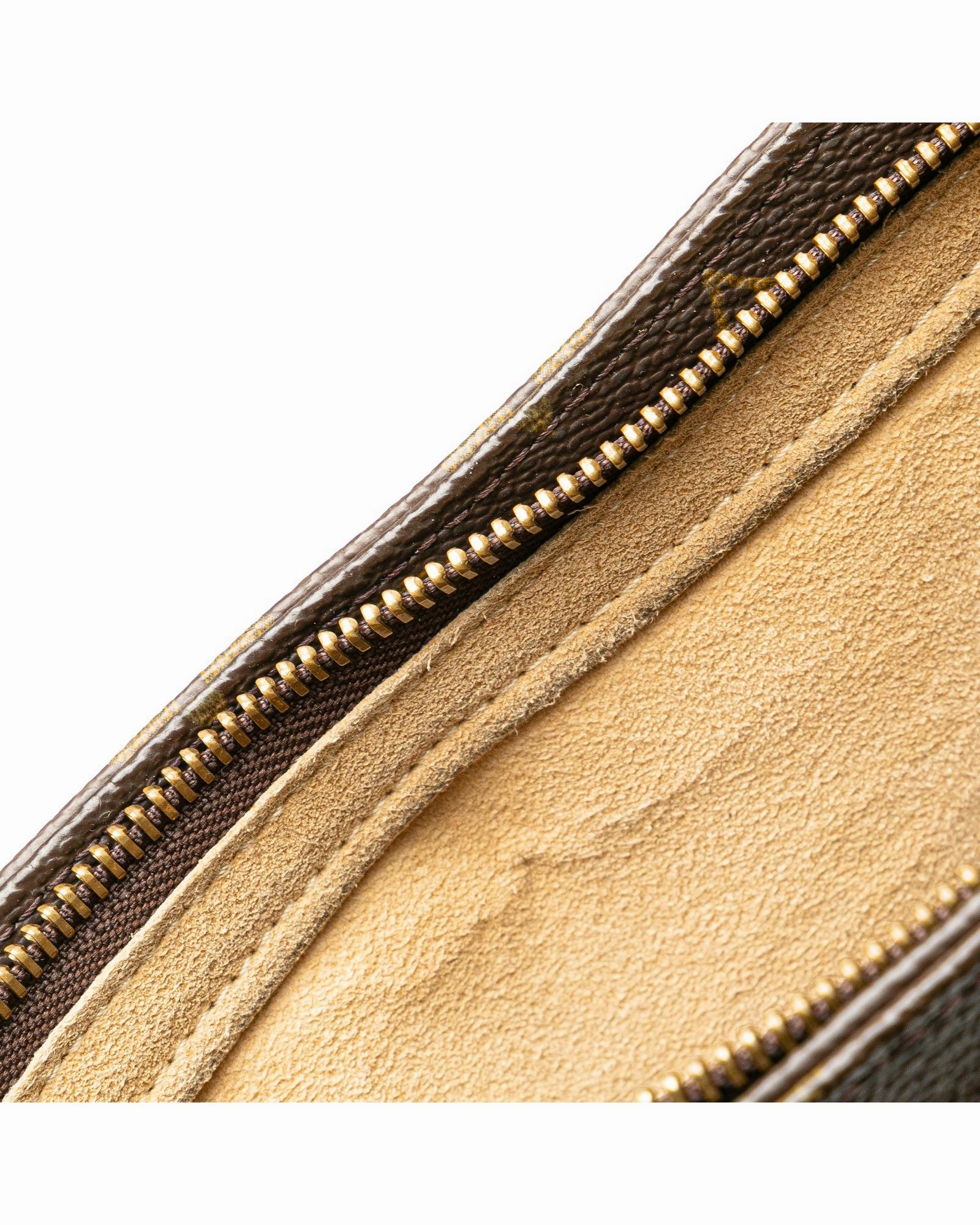 Monogram Pochette Mtis Shoulder Bag