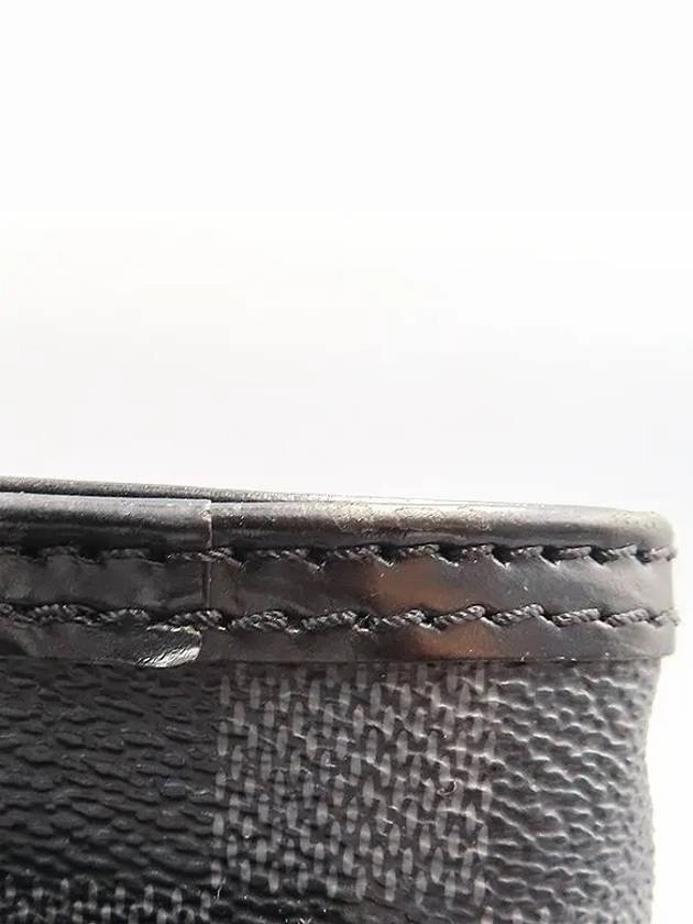 N58028 Crossbody Bag