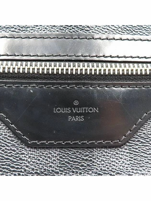 N58028 Crossbody Bag