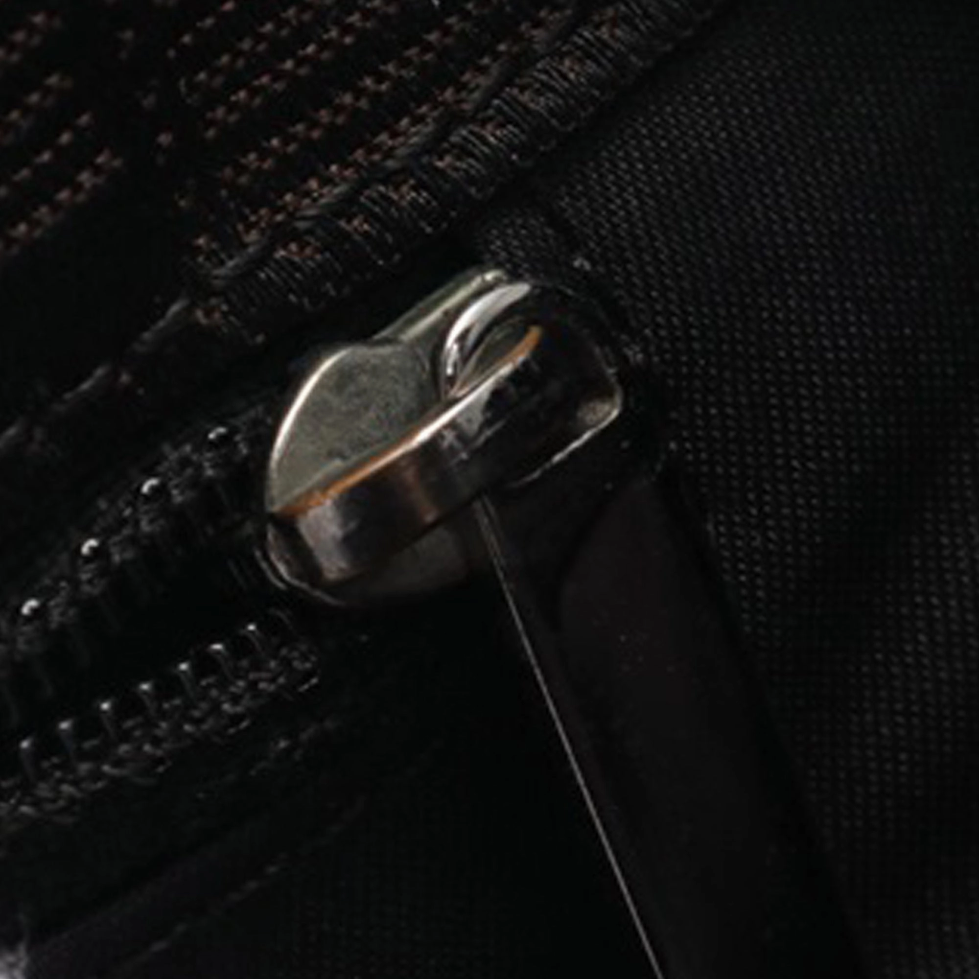 New Travel Line Crossbody