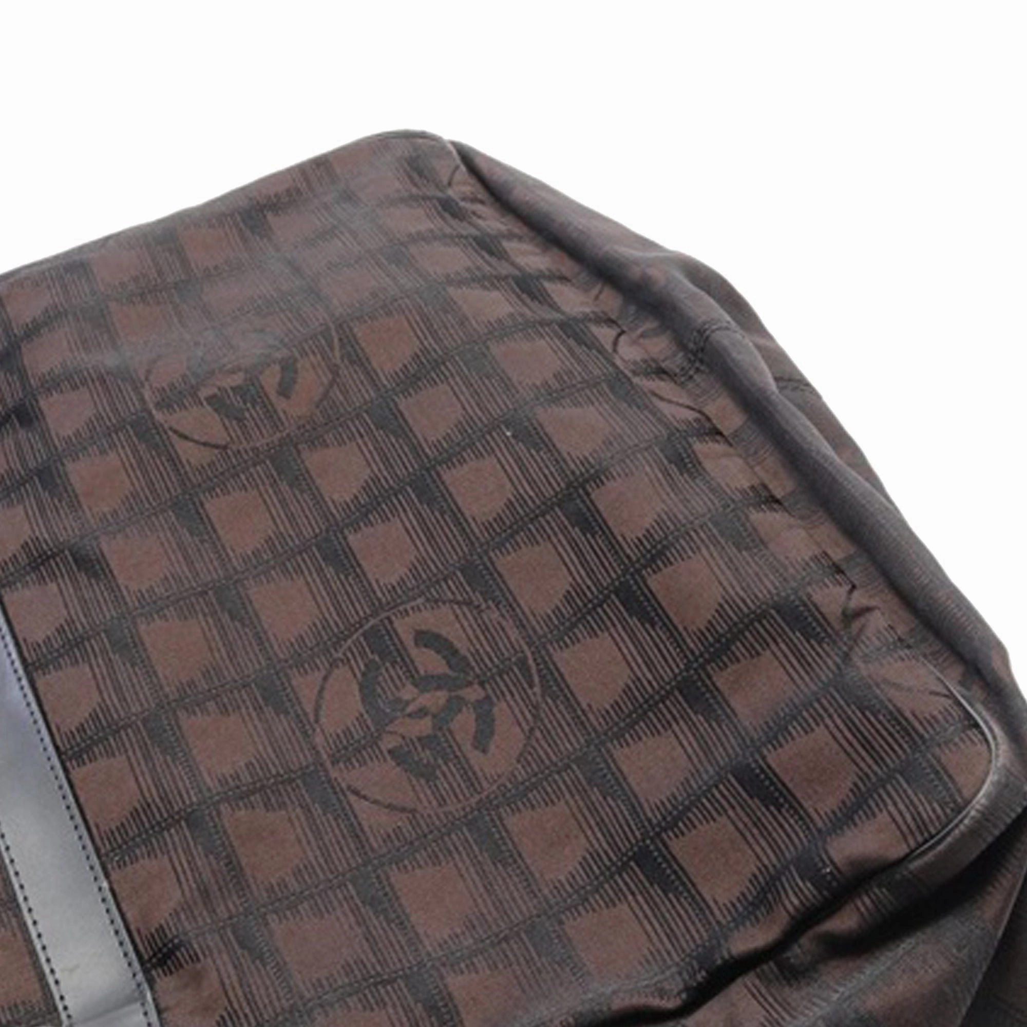 New Travel Line Crossbody