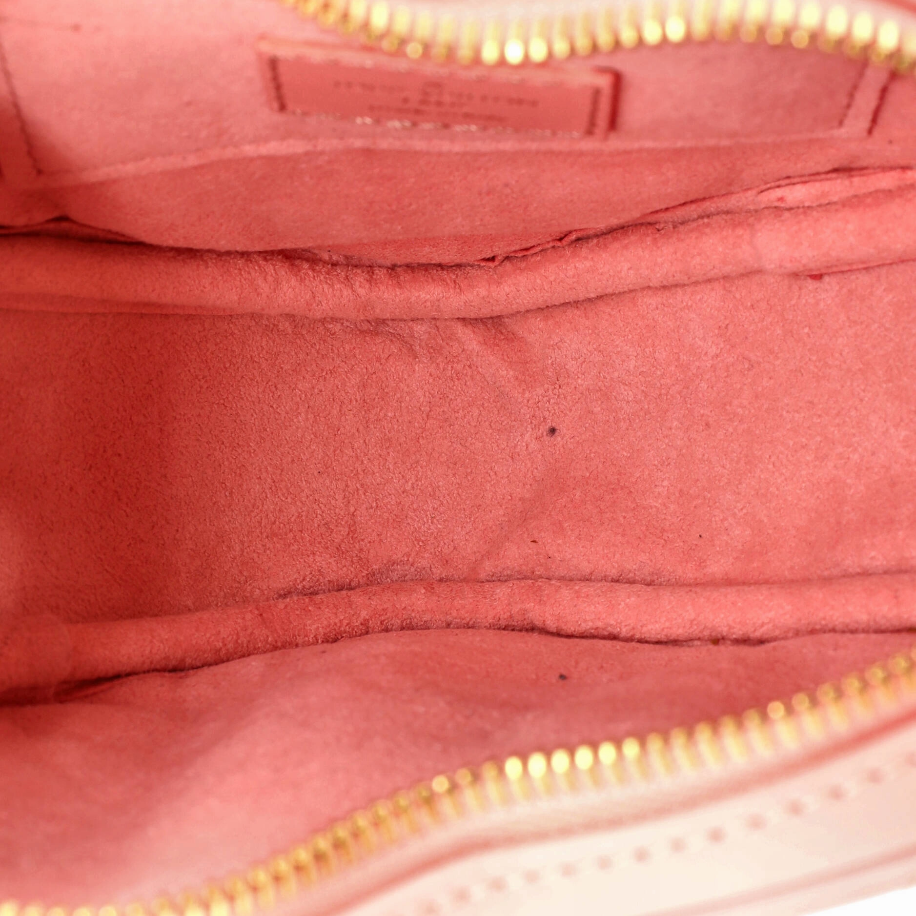 New Wave Heart Crossbody Bag Quilted Leather