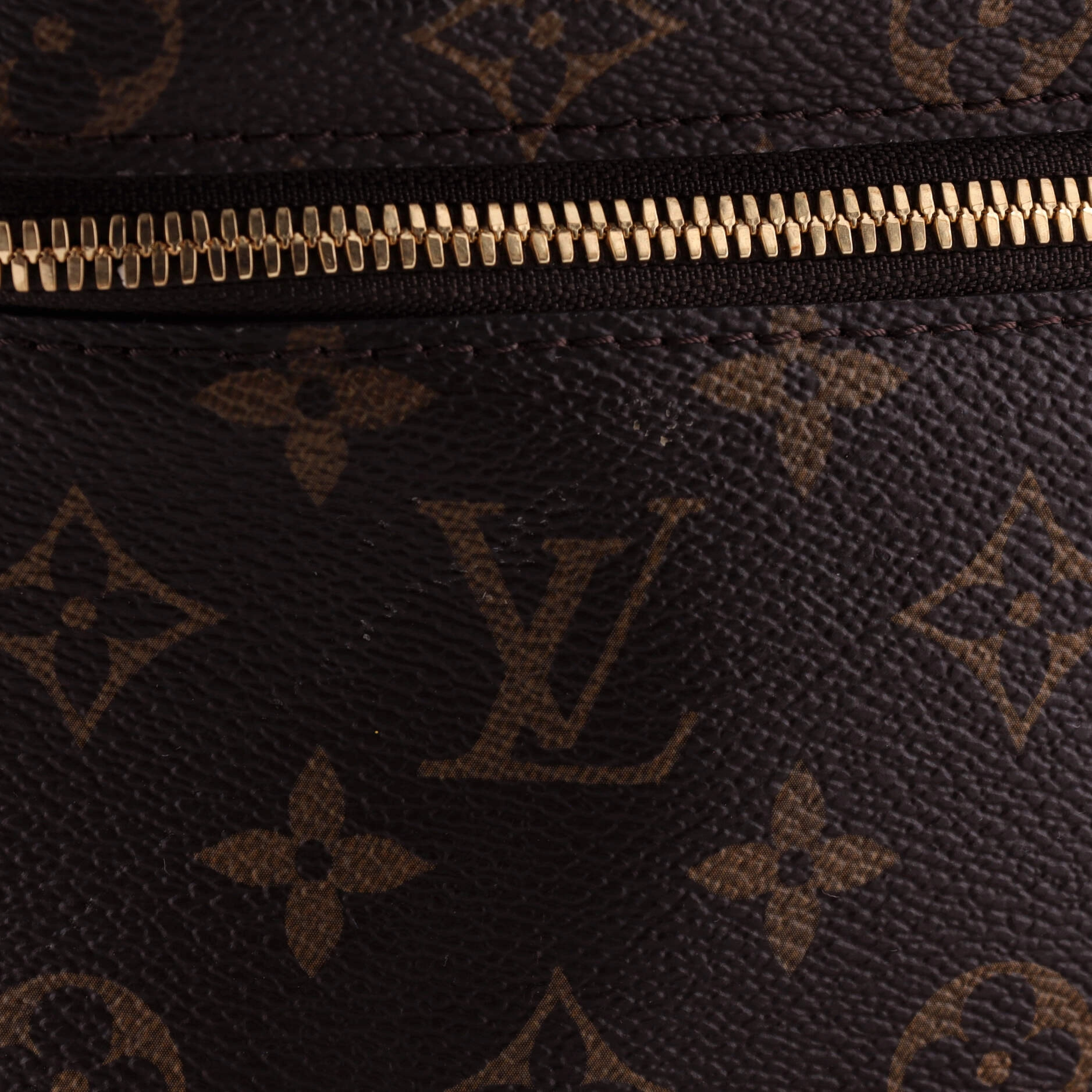 Nice Vanity Case Monogram Canvas Mini