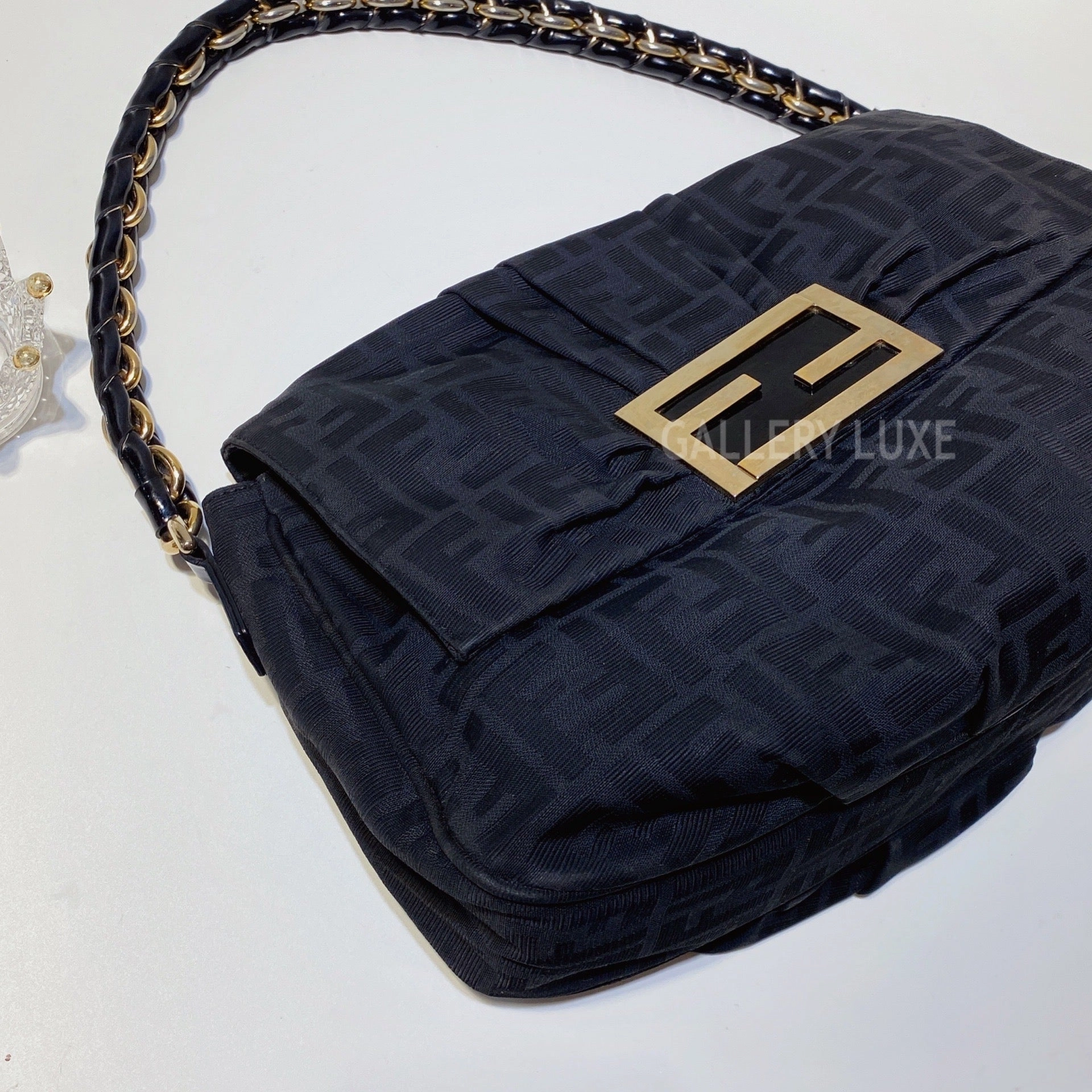 No.2959-Fendi Zucca Mia Canvas Shoulder Bag