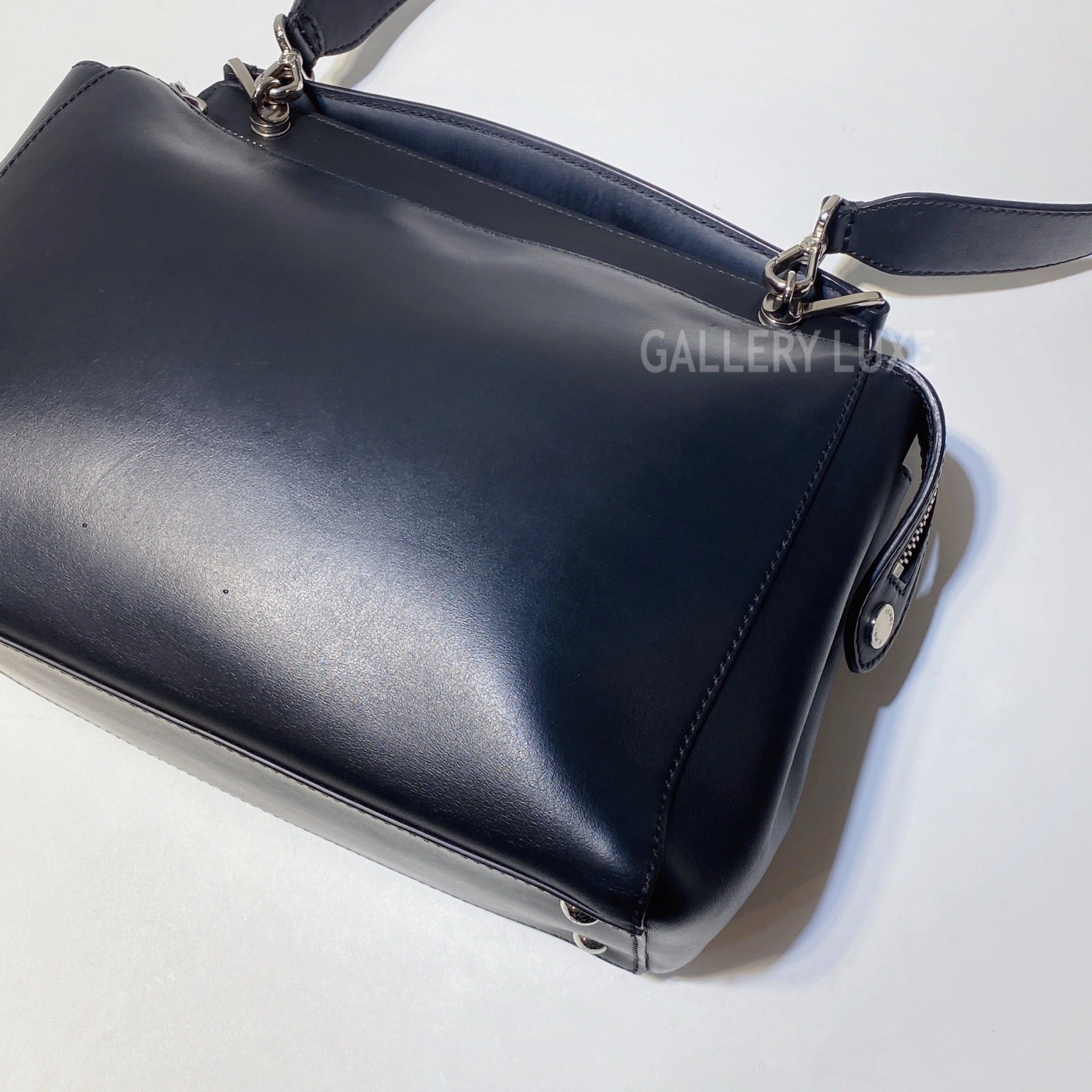 No.2966-Fendi Calfskin Dotcom Shoulder Bag