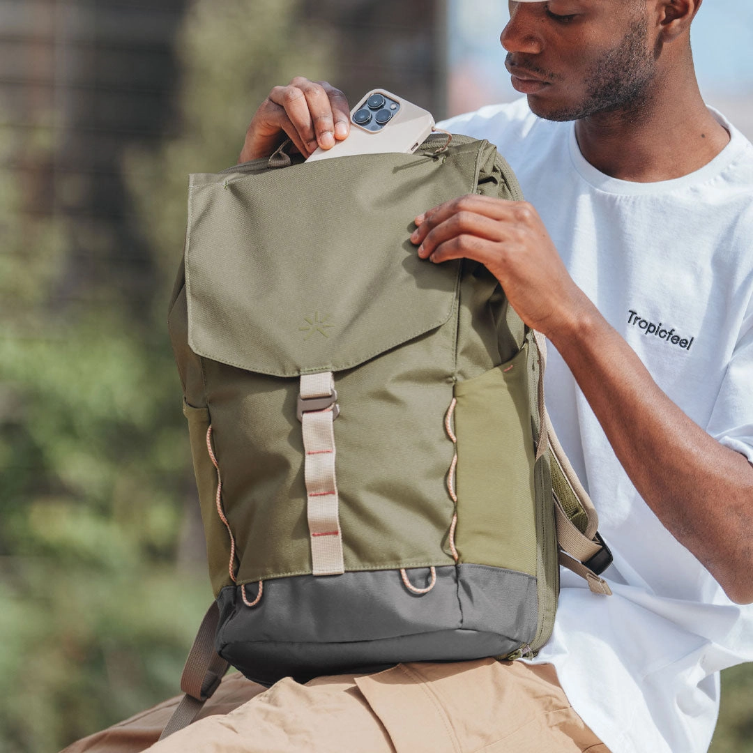 Nook 1.0 - 14-34L Backpack