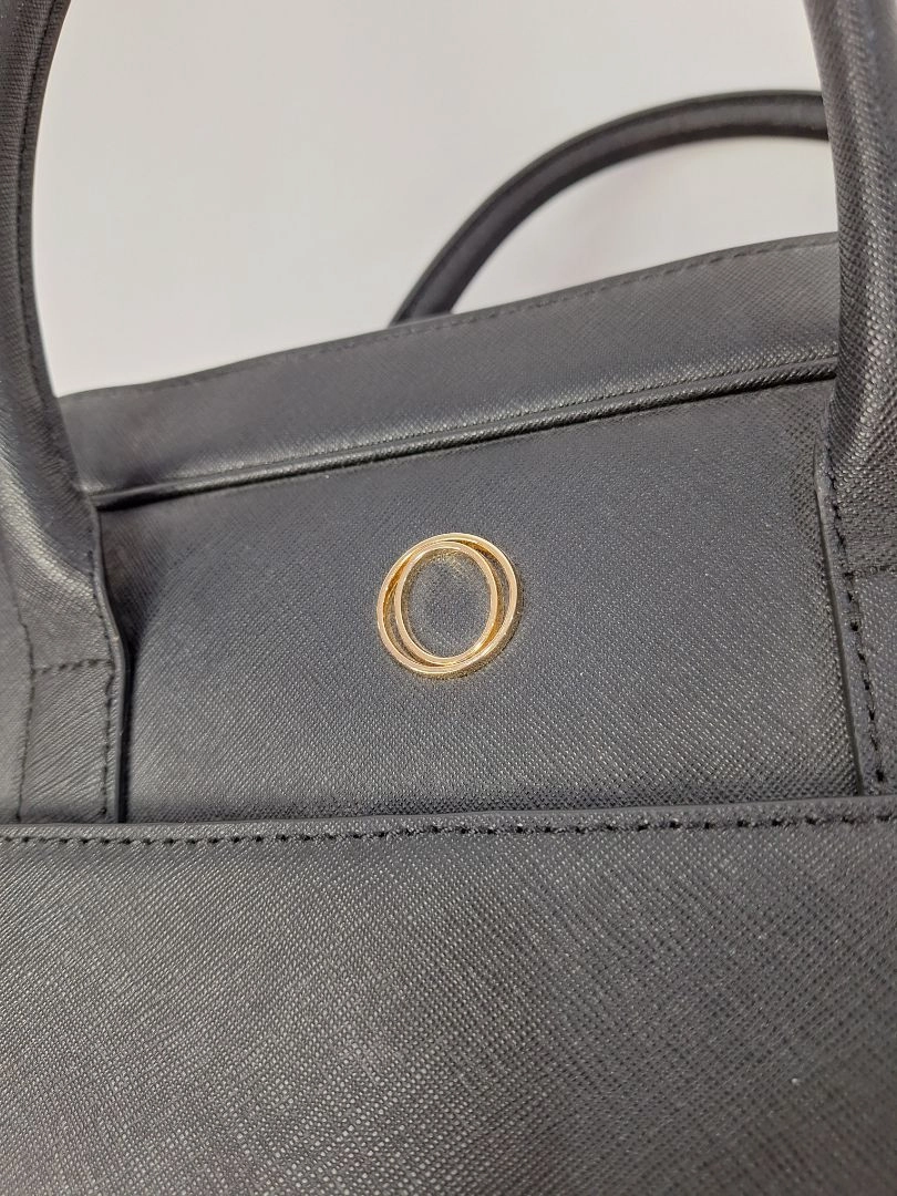 Oroton Classy Leather Laptop Bag Size None