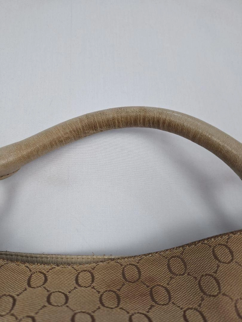 Oroton Cream Leather Hobo Style Bag Size None