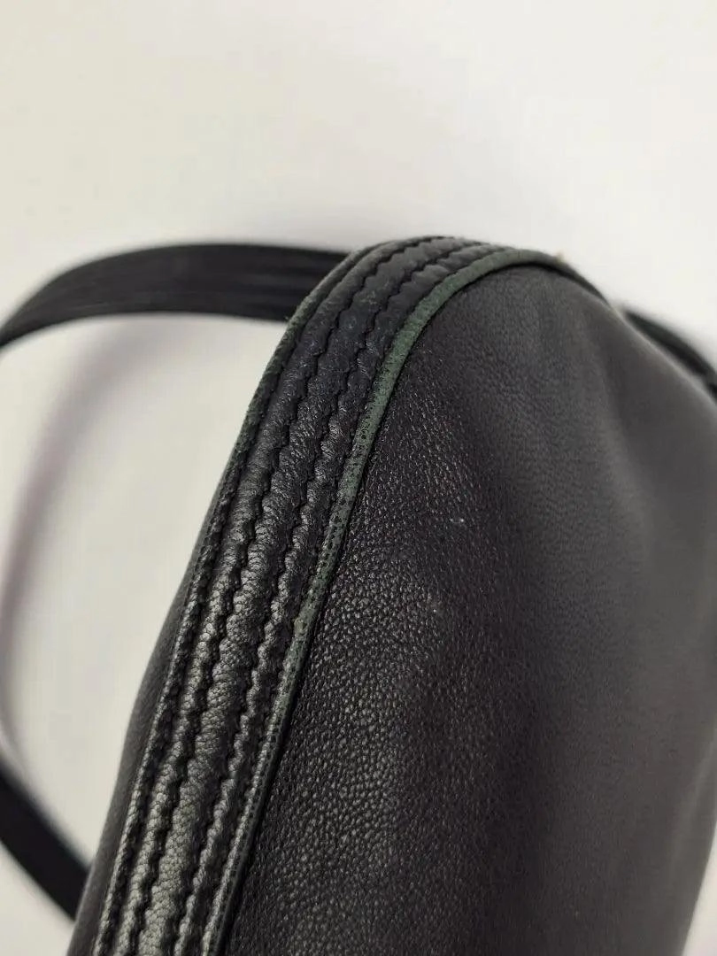 Oroton Leather Half Moon Bag Size OSFA