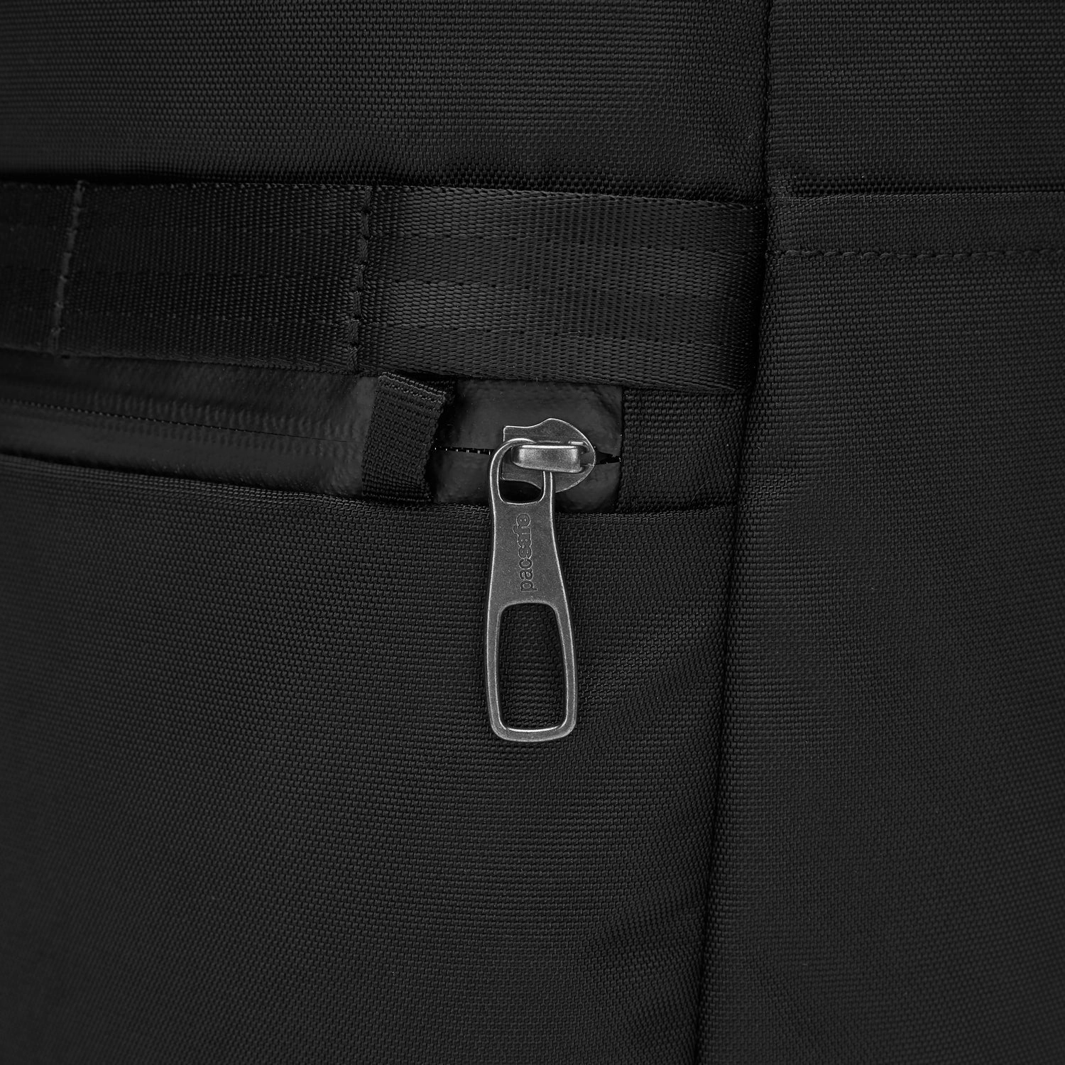 Pacsafe X Anti-Theft 25L Backpack