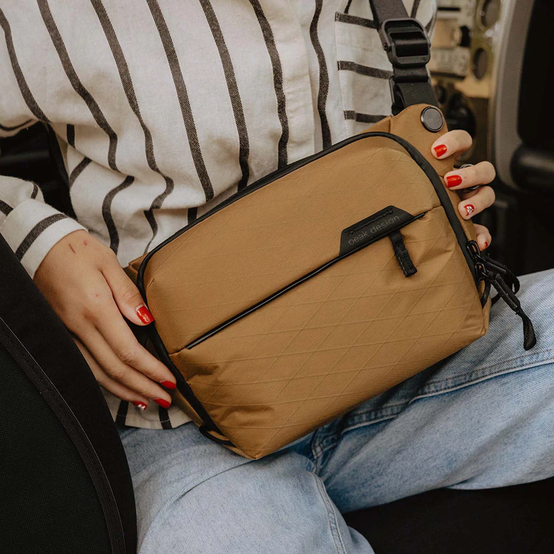 Peak Design Everyday Sling 3L