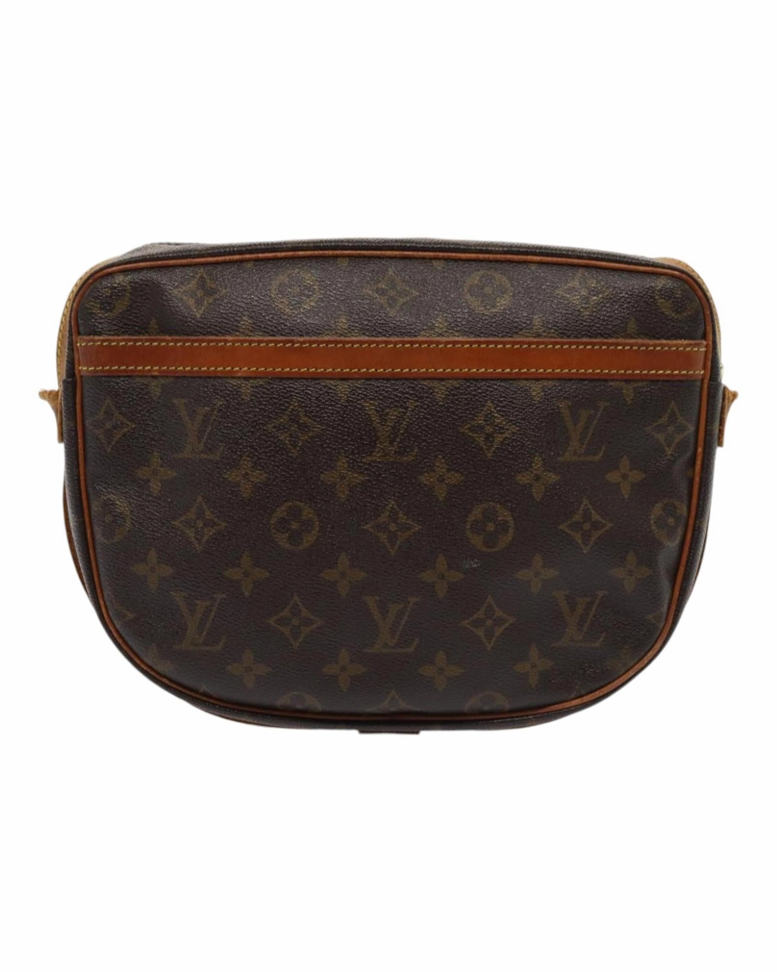 Pochette Croissant Crossbody Bag