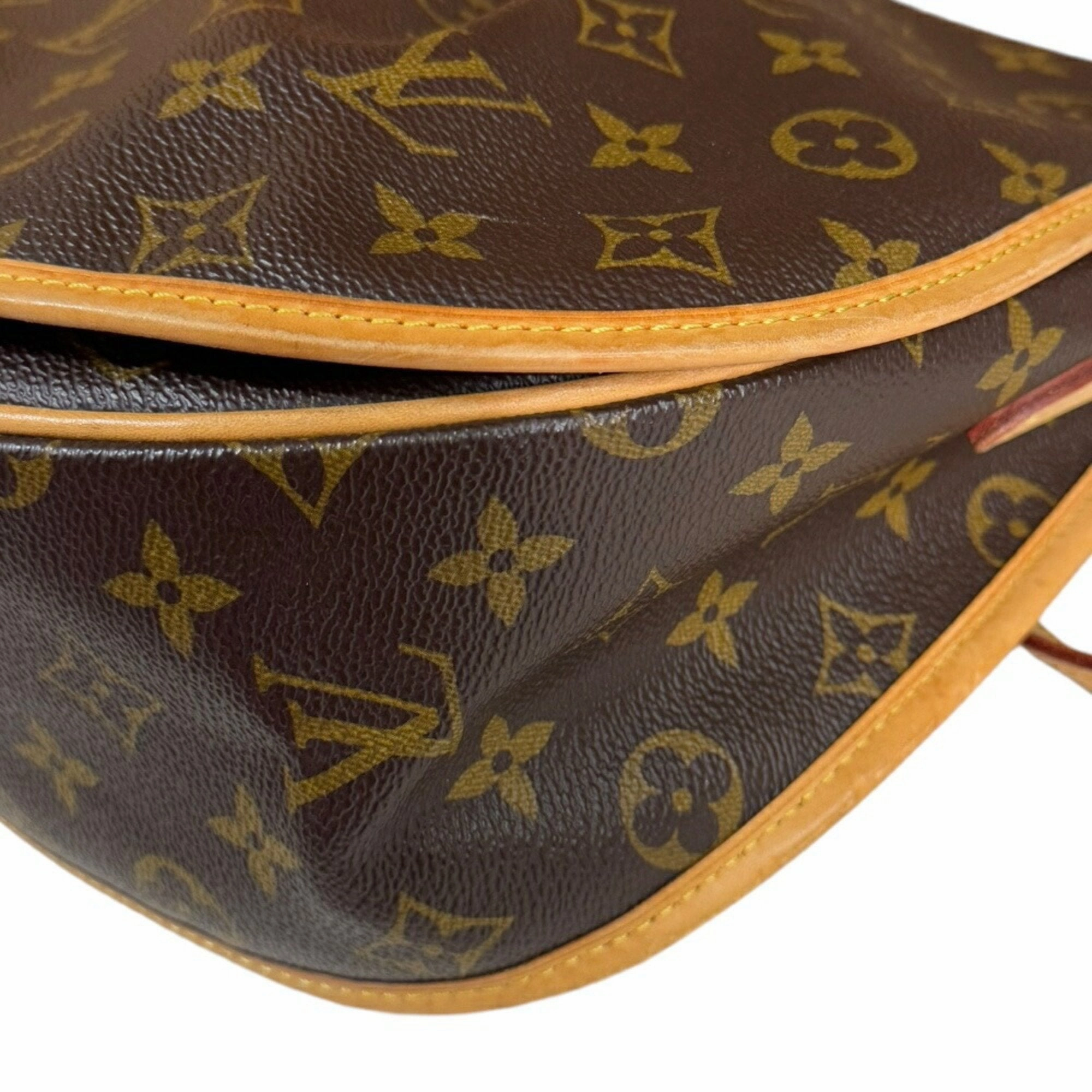 Pochette Crossbody Bag Monogram Canvas
