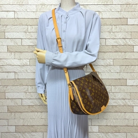 Pochette Crossbody Bag Monogram Canvas