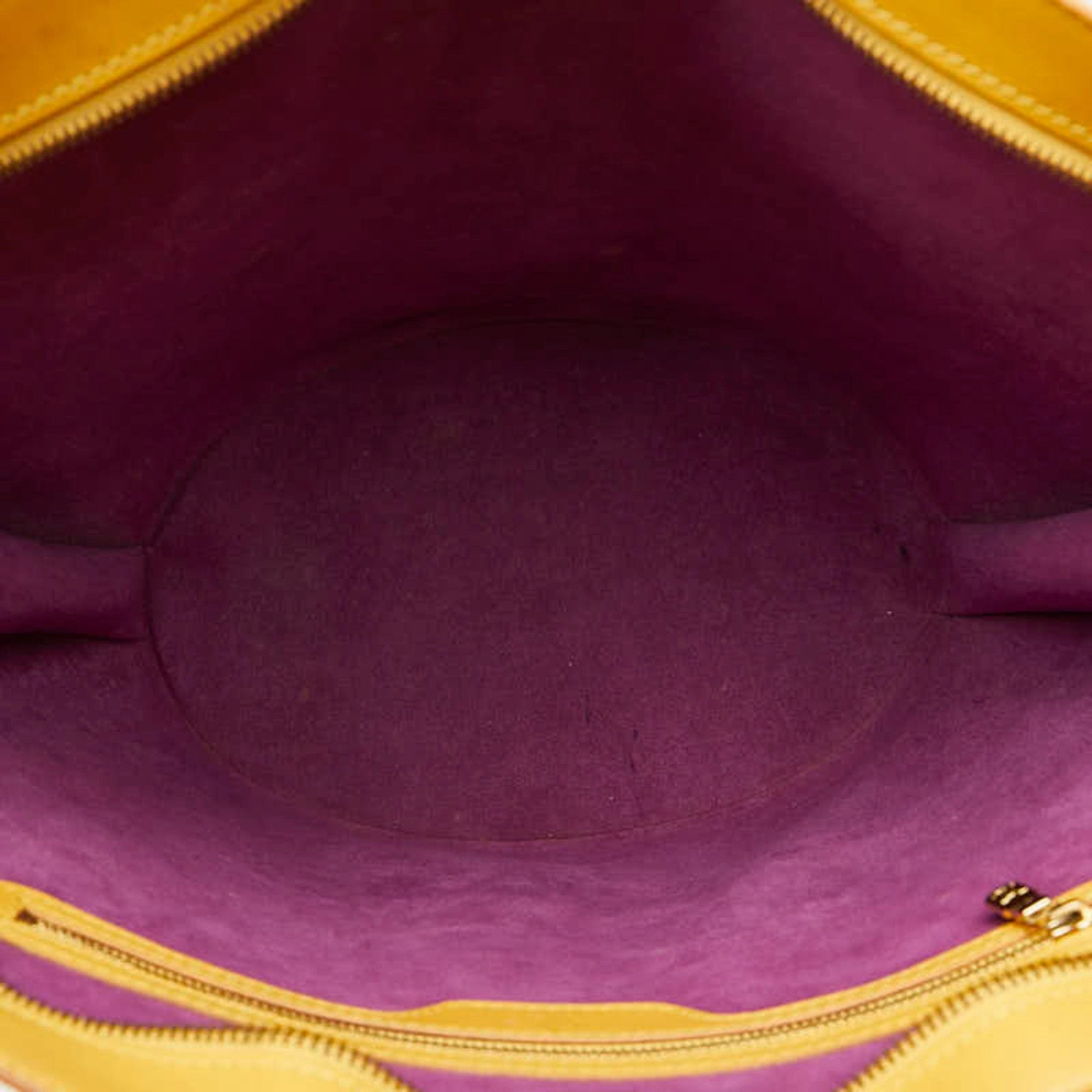 Pochette Epi Leather Shoulder Bag