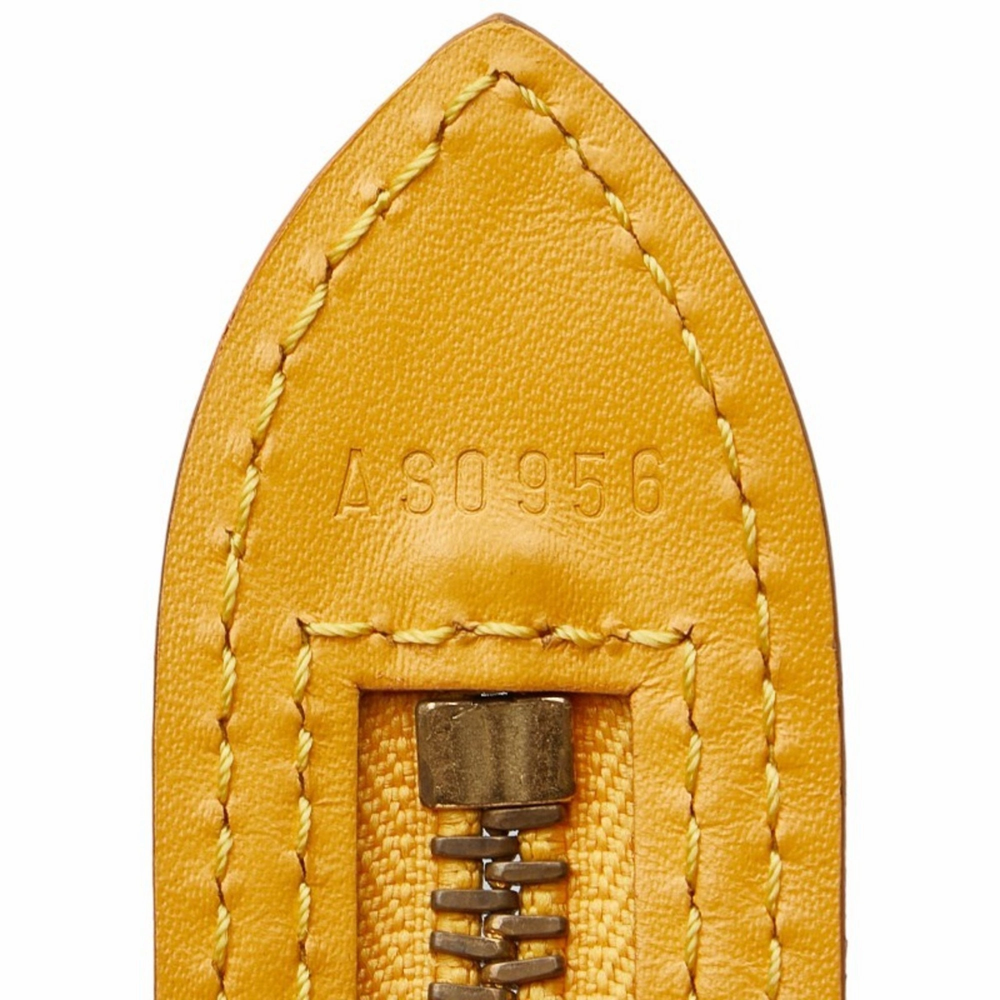 Pochette Epi Leather Shoulder Bag