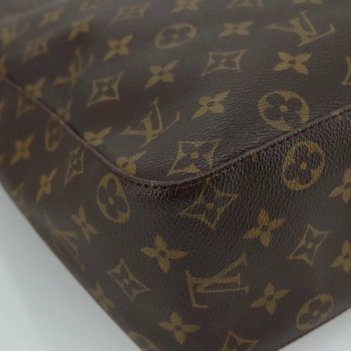 Pochette Shoulder Bag M51007