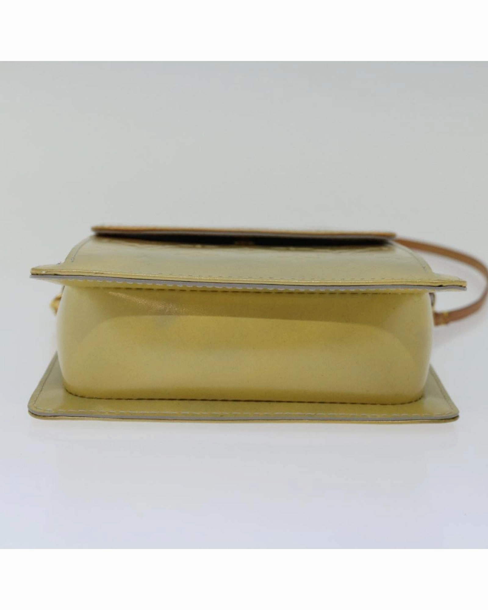 Pochette Shoulder Bag Monogram Vernis Style