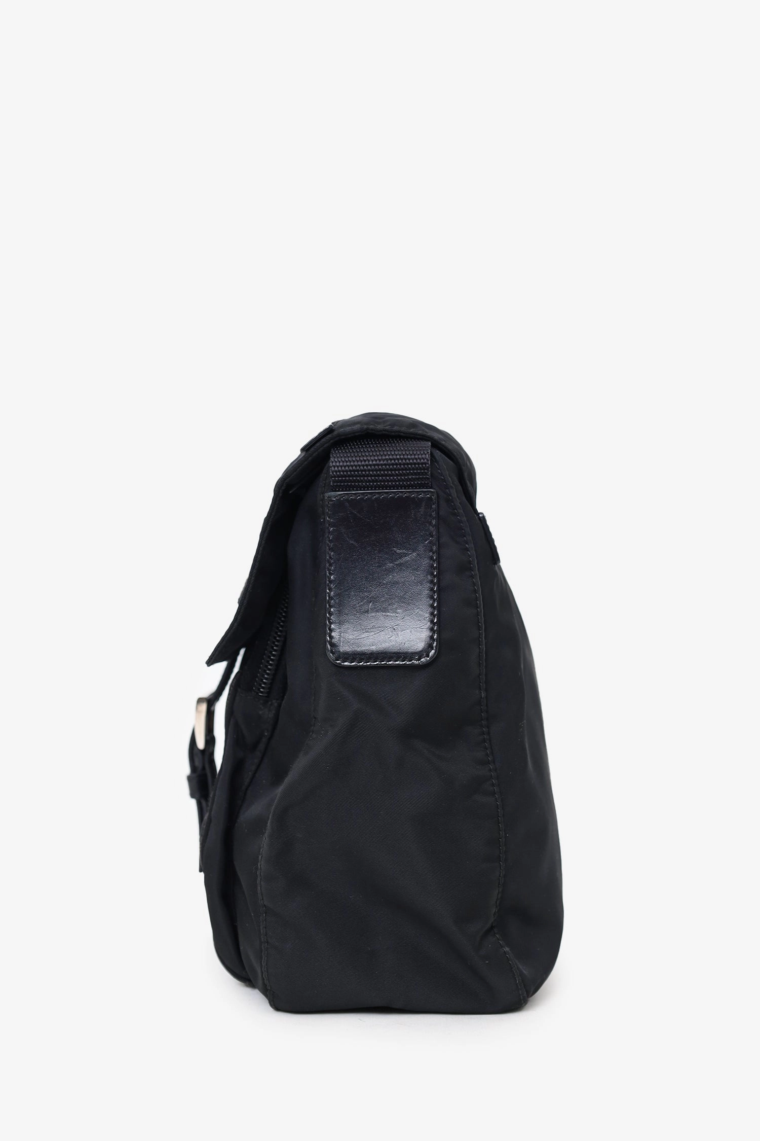 Prada Black Re-Nylon Vela Saffiano Pocket Single Buckle Messenger Bag