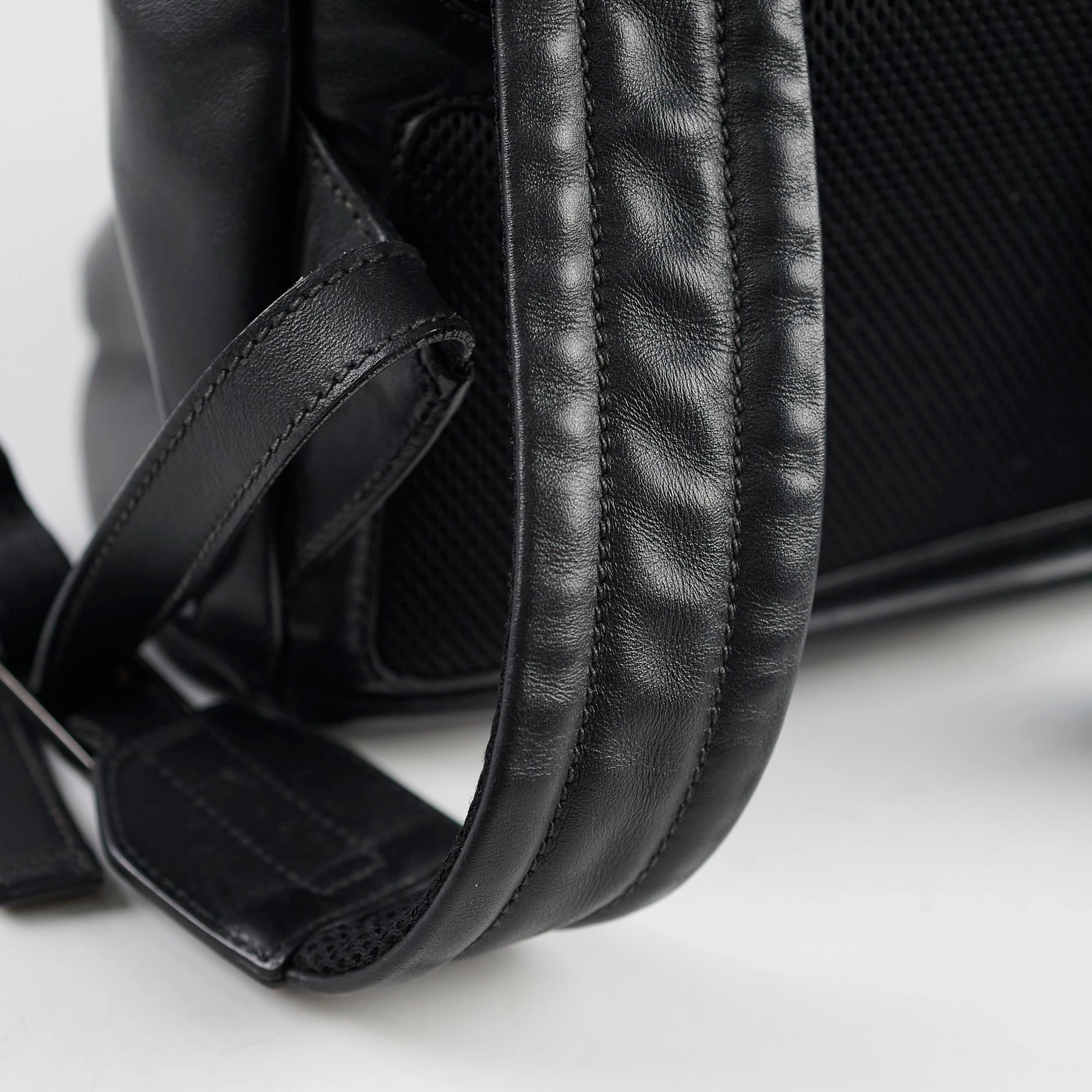 Prada Men's Backpack Black