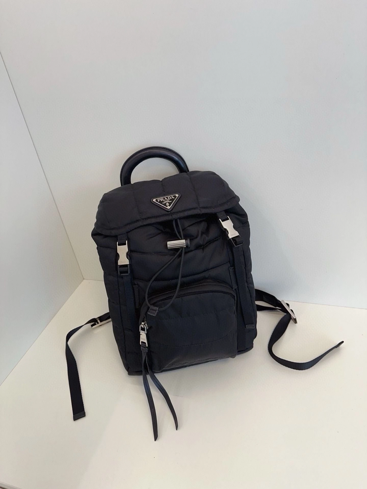 Prada Nylon backpack 24*32*9 cm black 117604