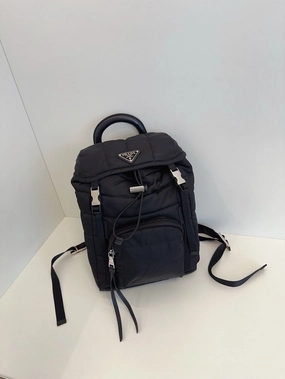 Prada Nylon backpack 24*32*9 cm black 117604