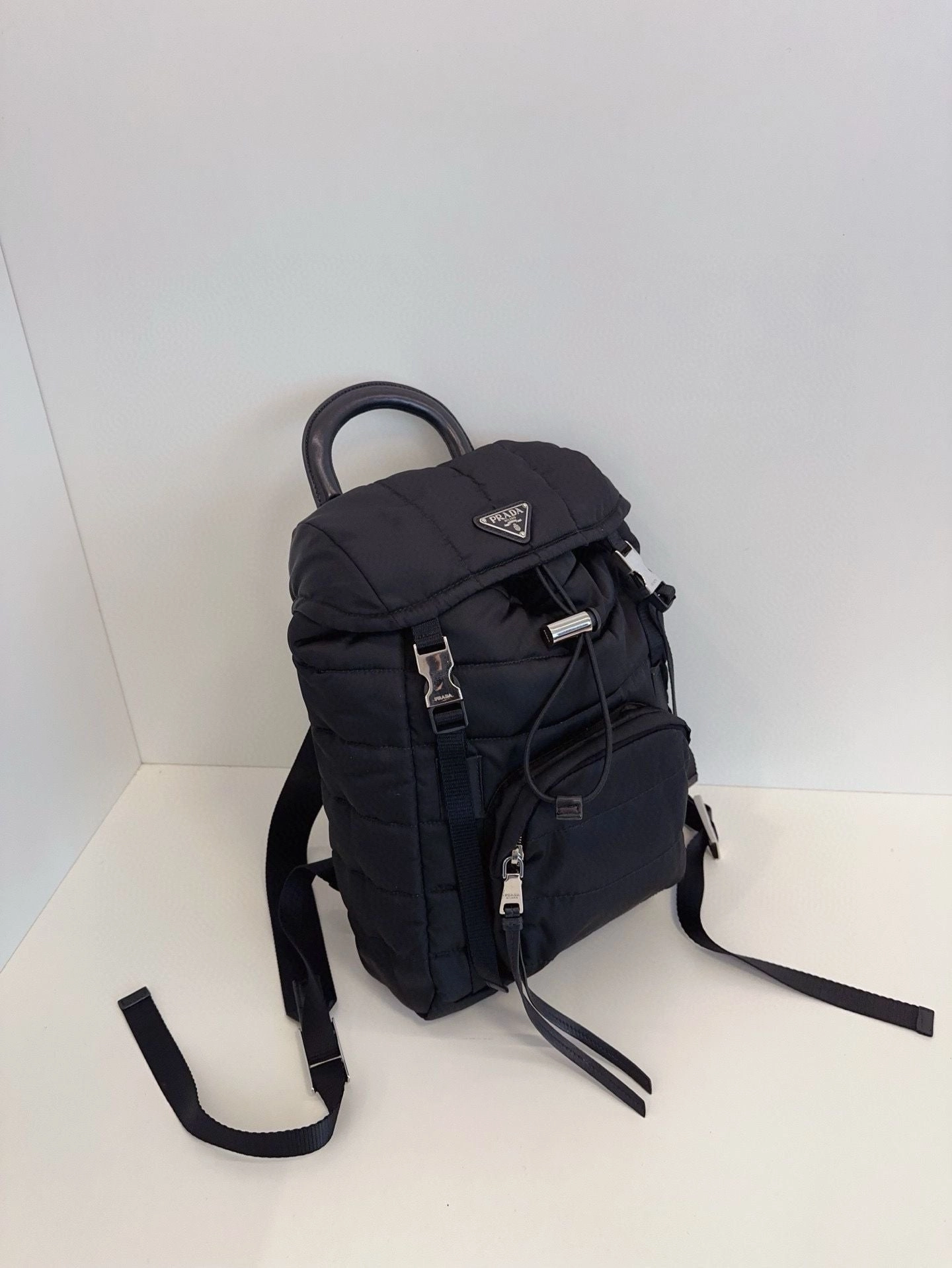 Prada Nylon backpack 24*32*9 cm black 117604
