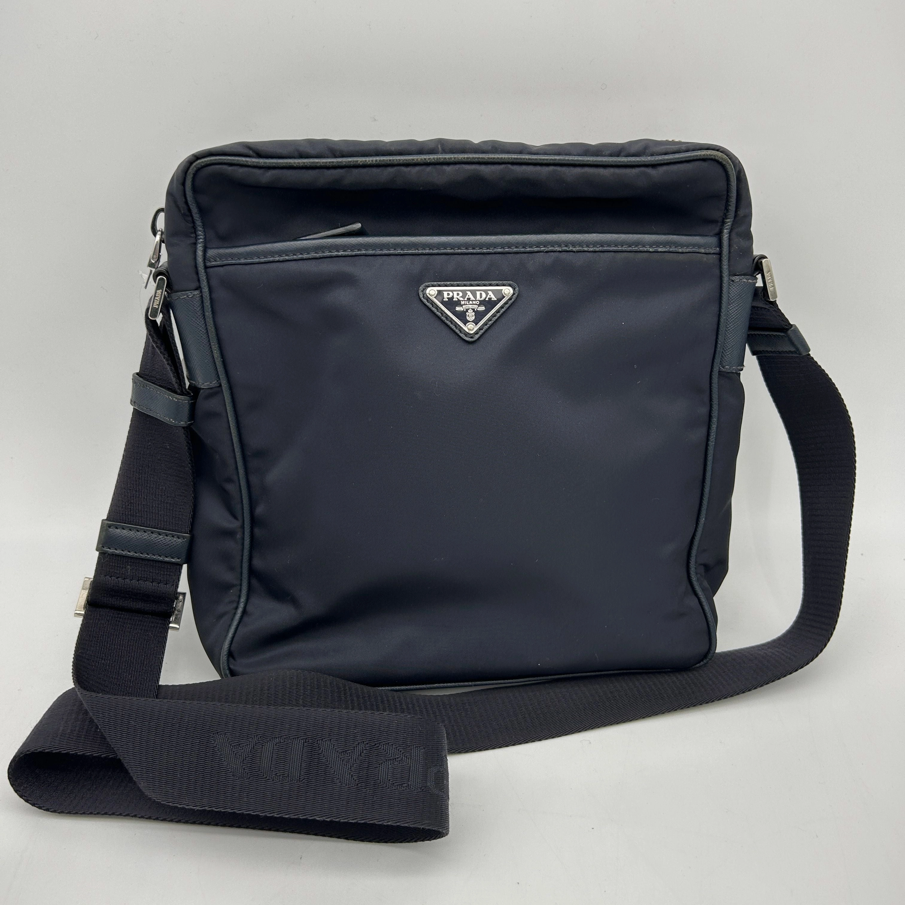 Prada Tessuto Nylon Saffiano Leather Shoulder Bag Navy Messenger pr8821vs