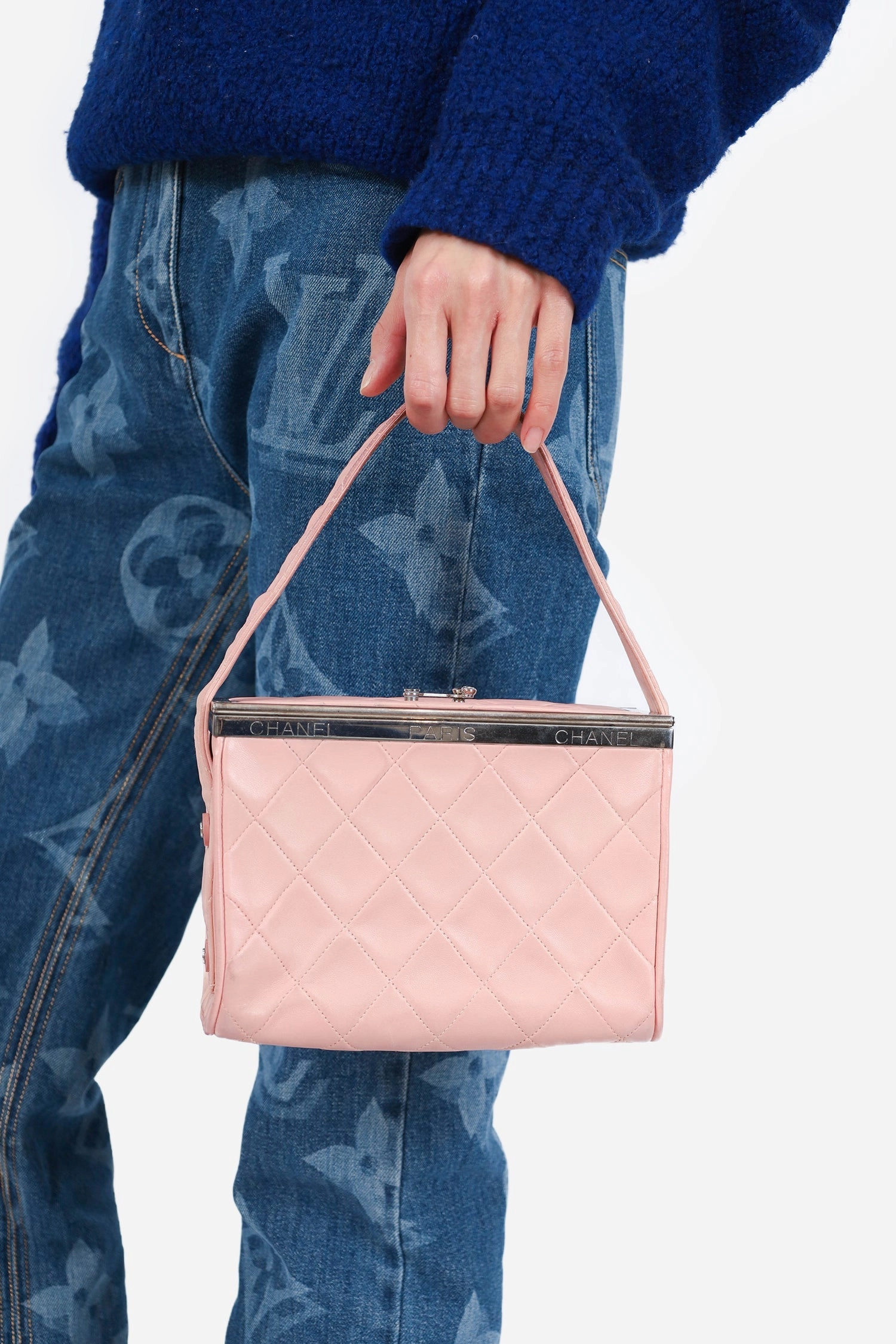 Pre-Loved Chanel 1996-97 Pink Quilted Lambskin Vanity Box