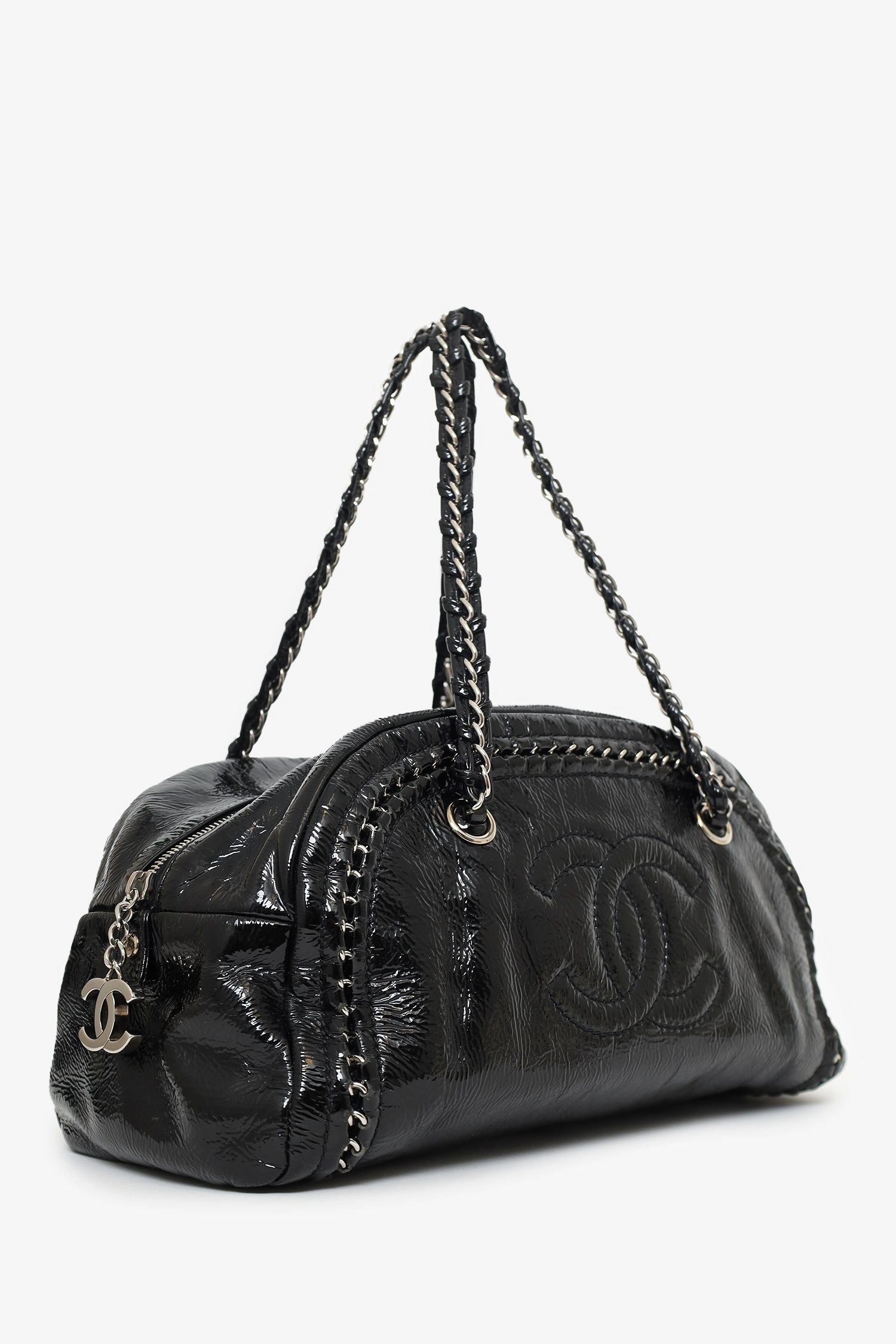 Pre-loved Chanel  2005/06 Black Patent Leather CC Luxe Ligne Bowling Bag