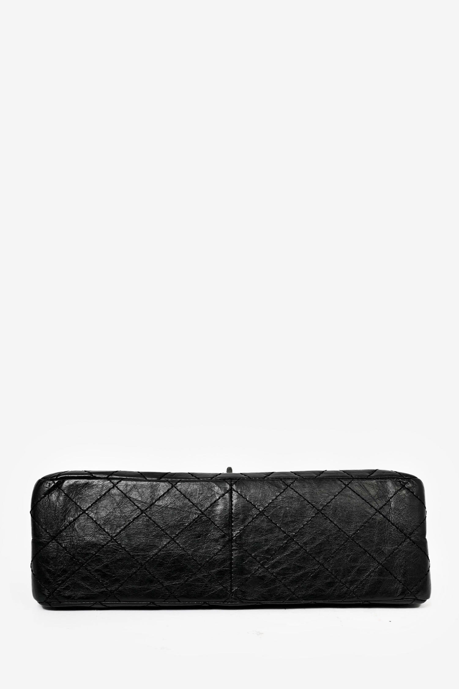 Pre-Loved Chanel 2010 Black Lambskin Reissue 226 Shoulder Bag
