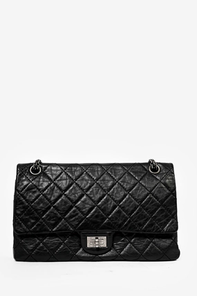 Pre-Loved Chanel 2010 Black Lambskin Reissue 226 Shoulder Bag