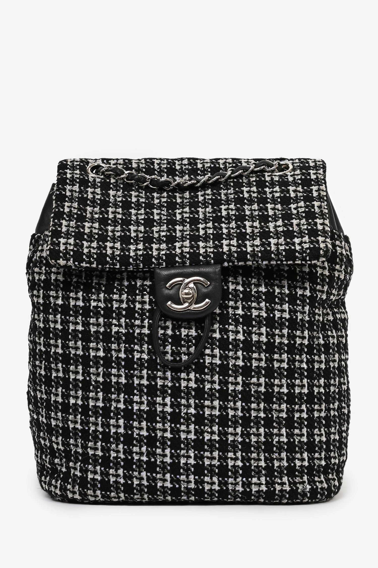 Pre-Loved Chanel 2016 Black/Silver Tweed 'Urban Spirit' Backpack