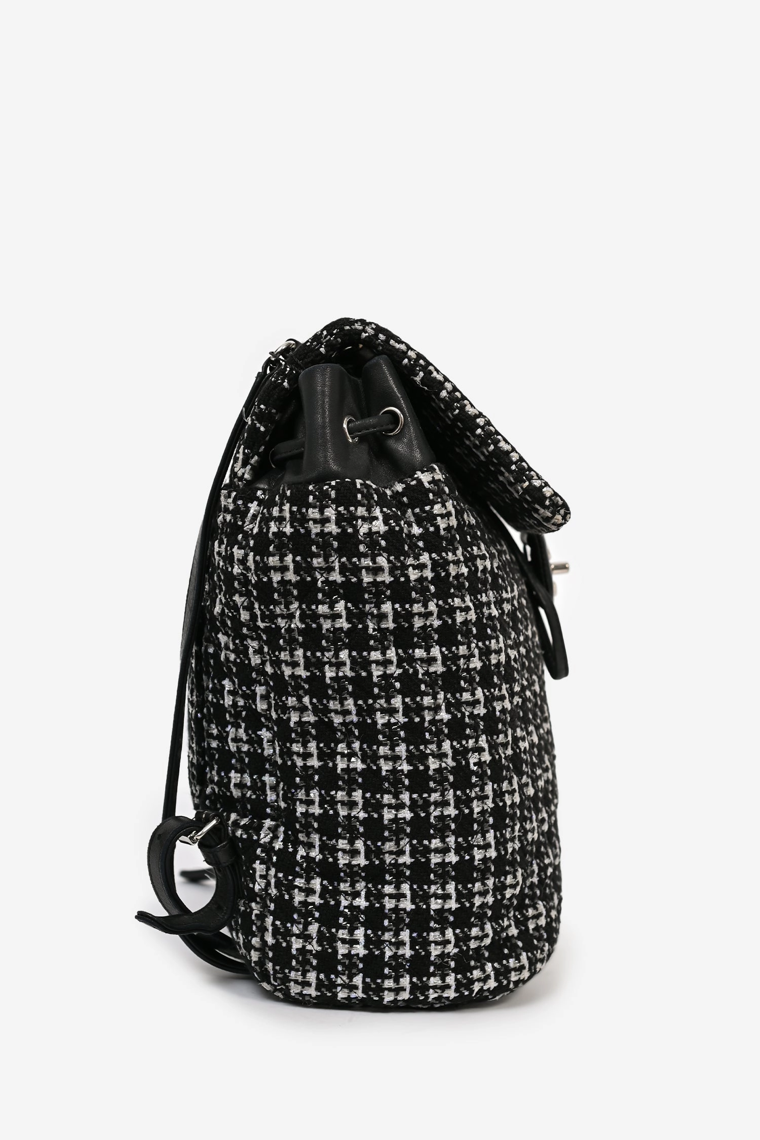 Pre-Loved Chanel 2016 Black/Silver Tweed 'Urban Spirit' Backpack