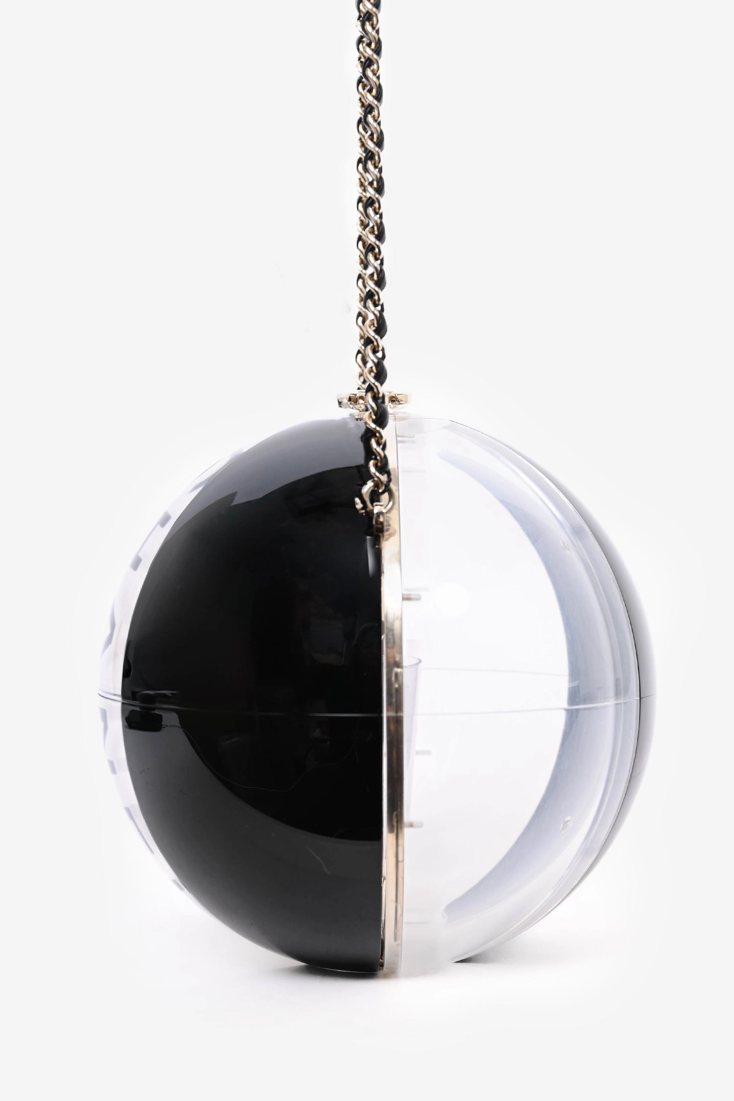 Pre-Loved Chanel 2019 Coco Beach Ball Minaudire Clutch Bag