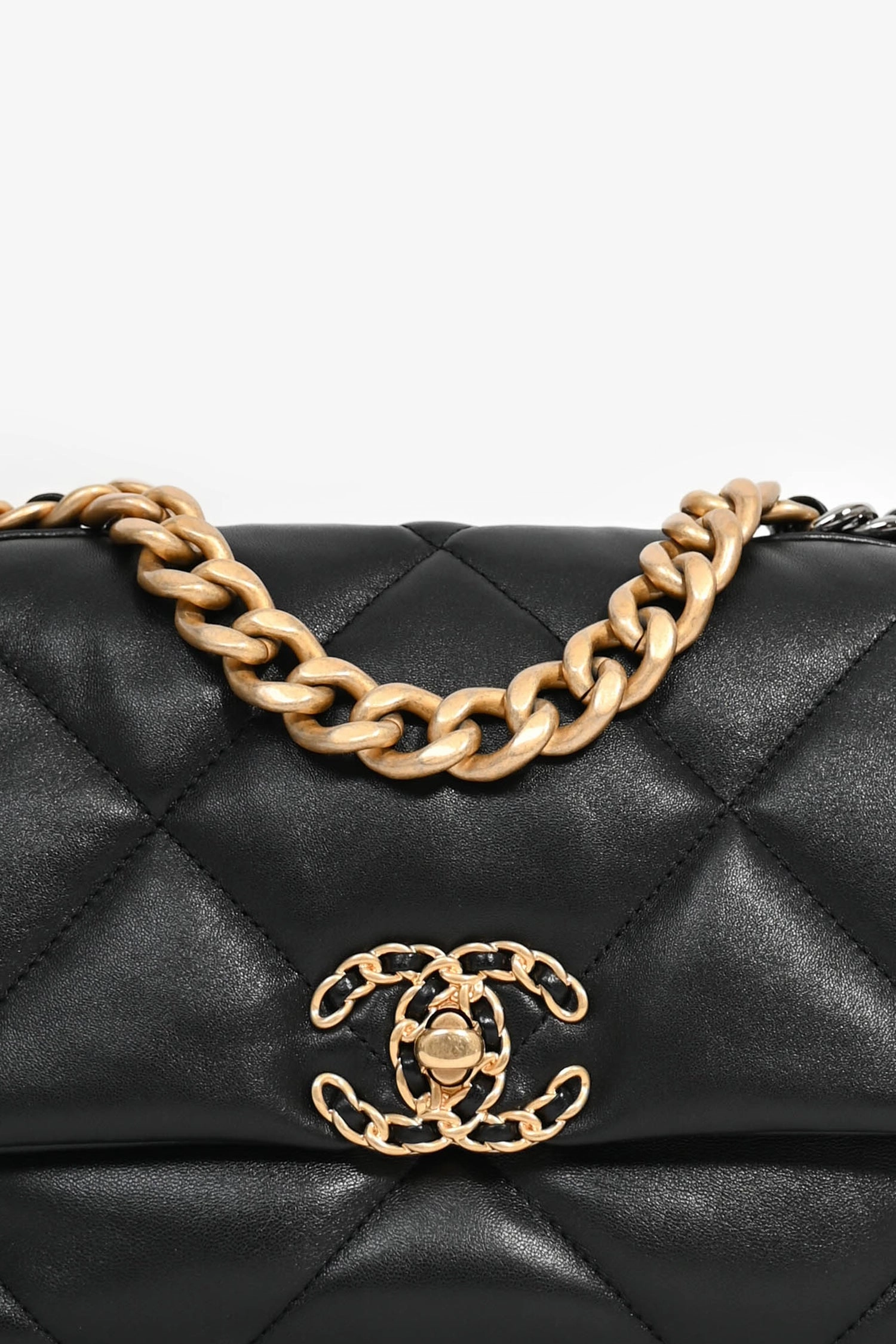 Pre-Loved Chanel Black Quilted Lambskin Medium 19 Chain Bag