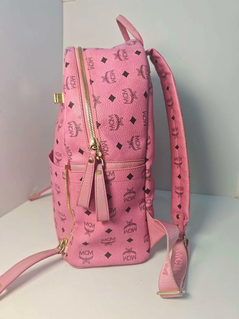 Pre-loved MCM Classic Backpack GM Size Pink