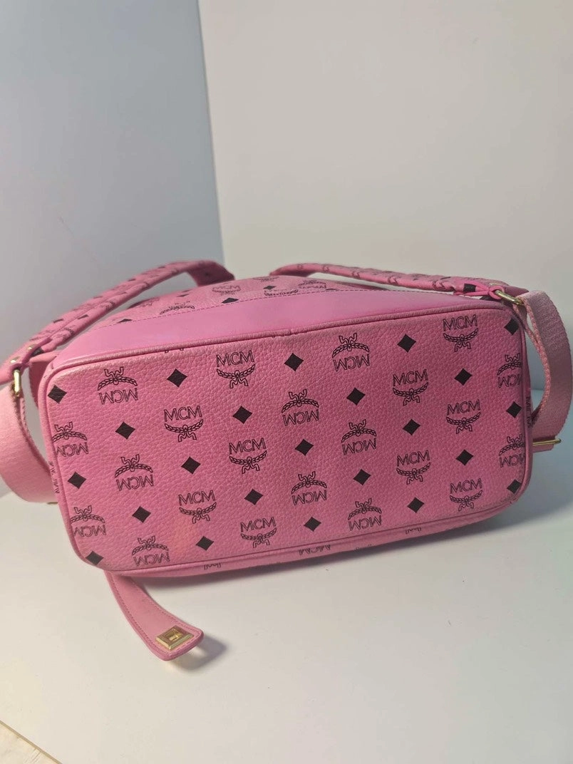 Pre-loved MCM Classic Backpack GM Size Pink