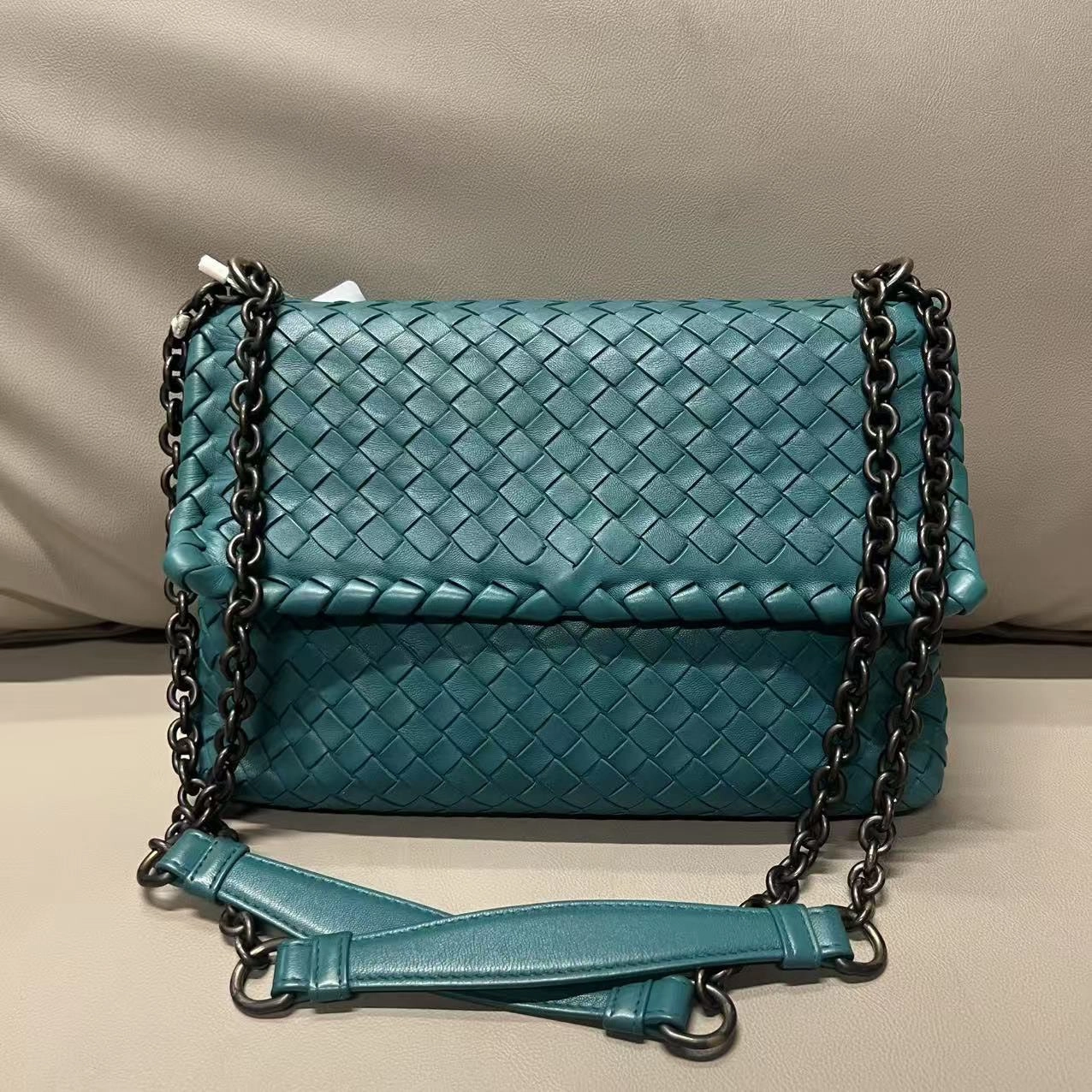 Preloved Bottega Veneta Intrecciato Teal Leather Shoulder Bag
