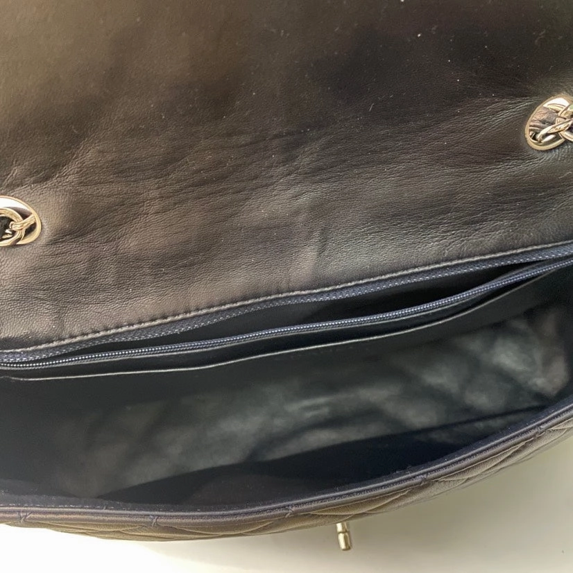 Preloved Chanel Classic Flap Bag Black Leather Shoulder Bag