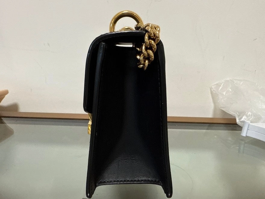 Preloved Gucci Sylvia Black Small Leather Shoulder Bag