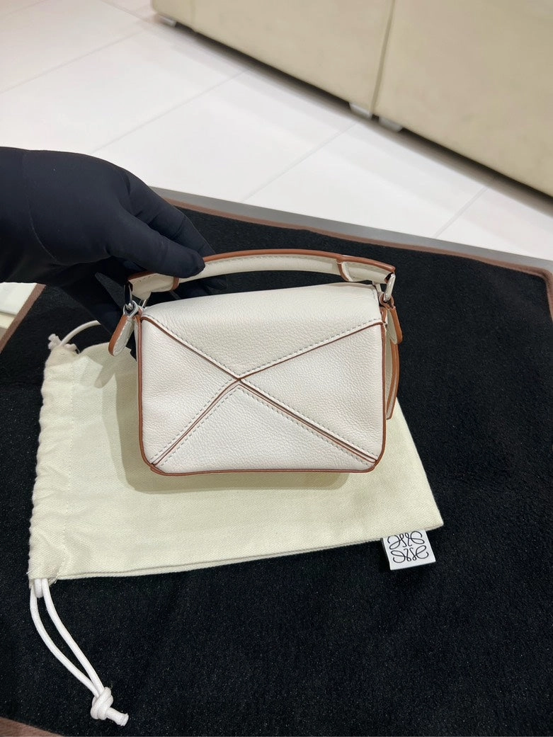 Preloved Loewe Puzzle Mini White Leather Crossbody Bag