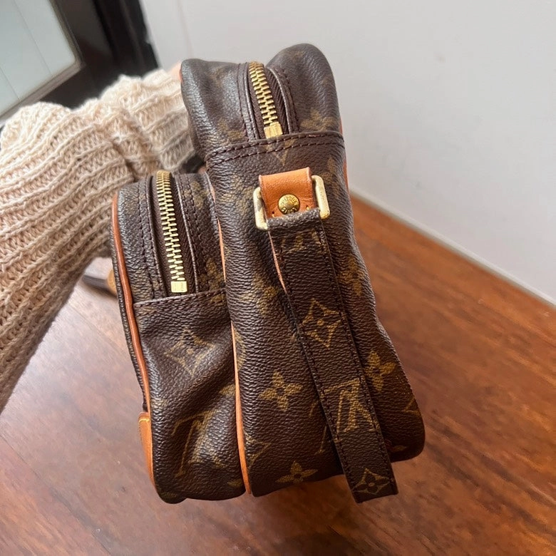 Preloved LV Monogram Nile Crossbody Bag AG295